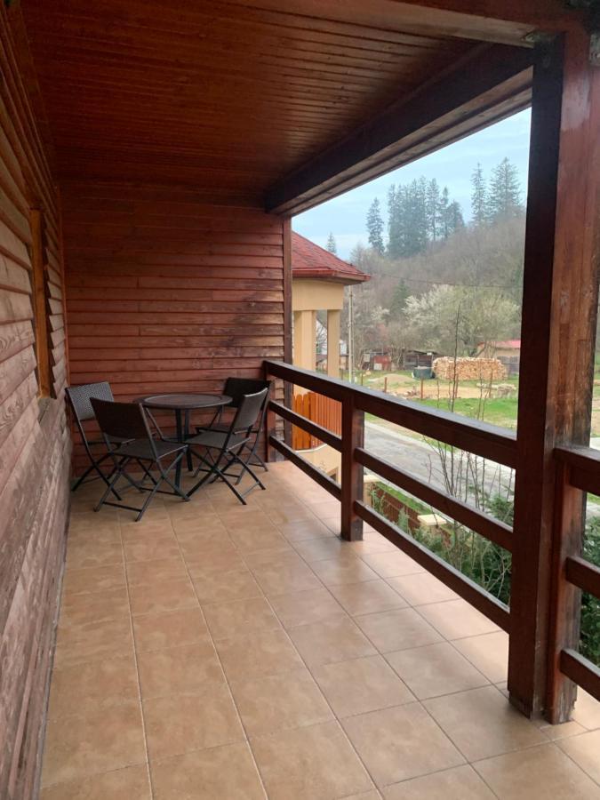 Dorf Haus Valiug Hotel Exterior photo